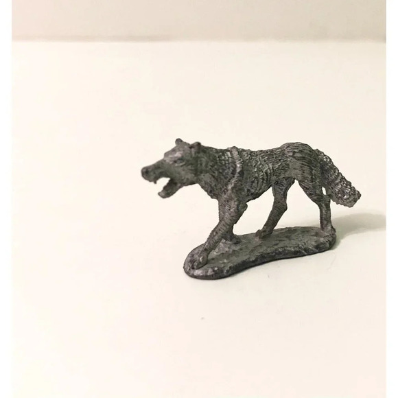 Vtg Wolf Miniature  Metal Figure Dungeons And Dragons Role Playing - Picture 4 of 7